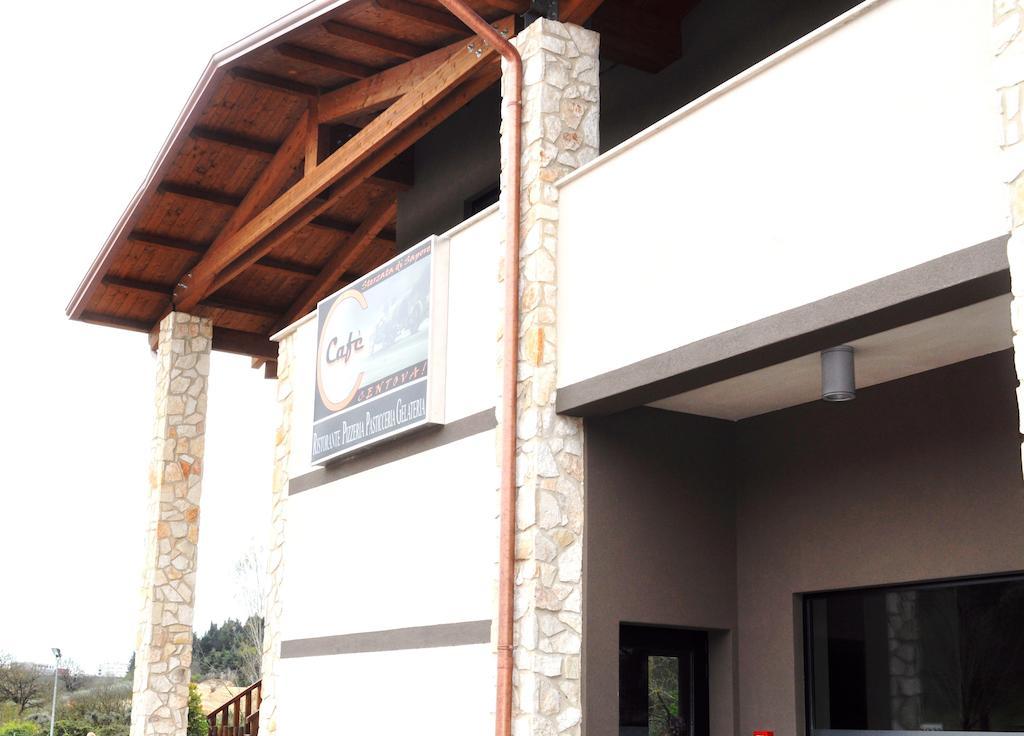 Hotel Centova Perugia Bagian luar foto