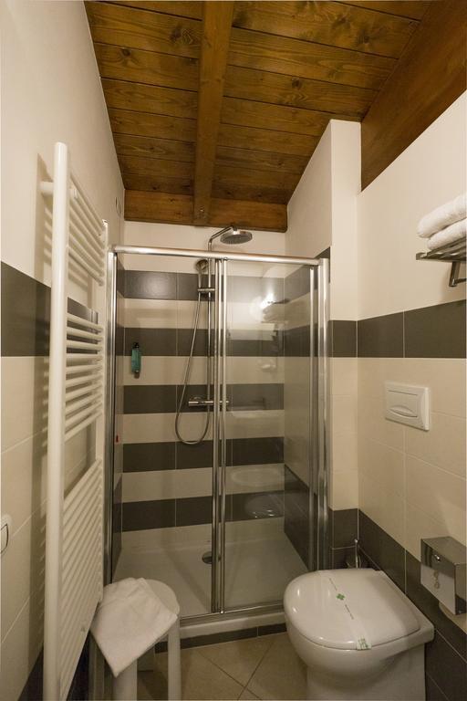 Hotel Centova Perugia Bagian luar foto